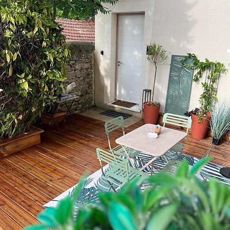 Le 104 Feuvrier Apartman Dole Kültér fotó